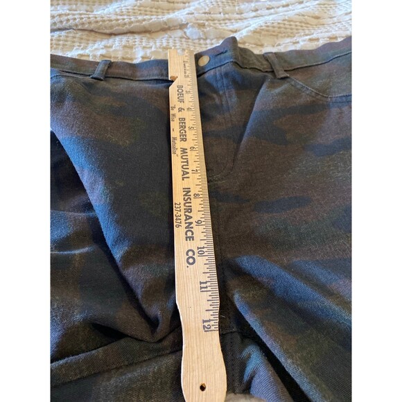 Time and Tru Stretch Leggings Size XXL Black Brown camo Back Pockets + Stretch - Picture 8 of 11